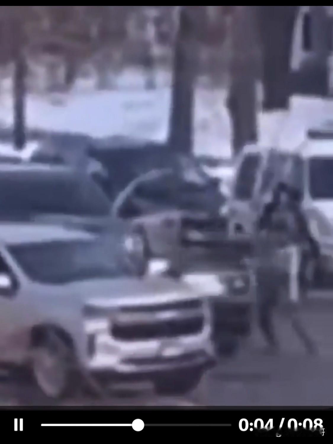 一个极其重要的视频

    很多人都看不到这个视频的角度，从而产生了误判站队美