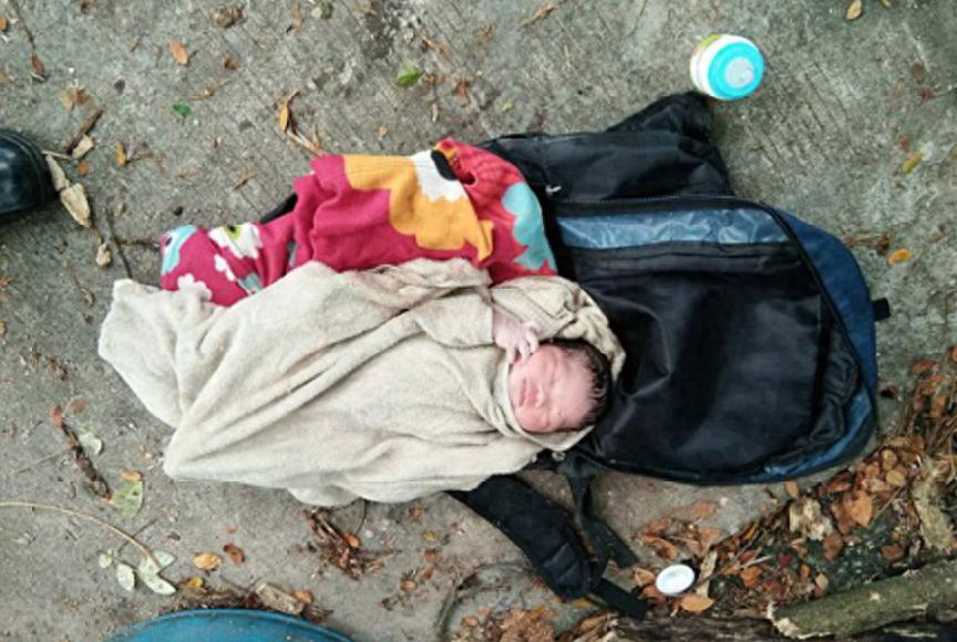 2003年的一条高速公路上，一辆看似普通的长途客车里，隐藏着令人难以想象的罪恶。