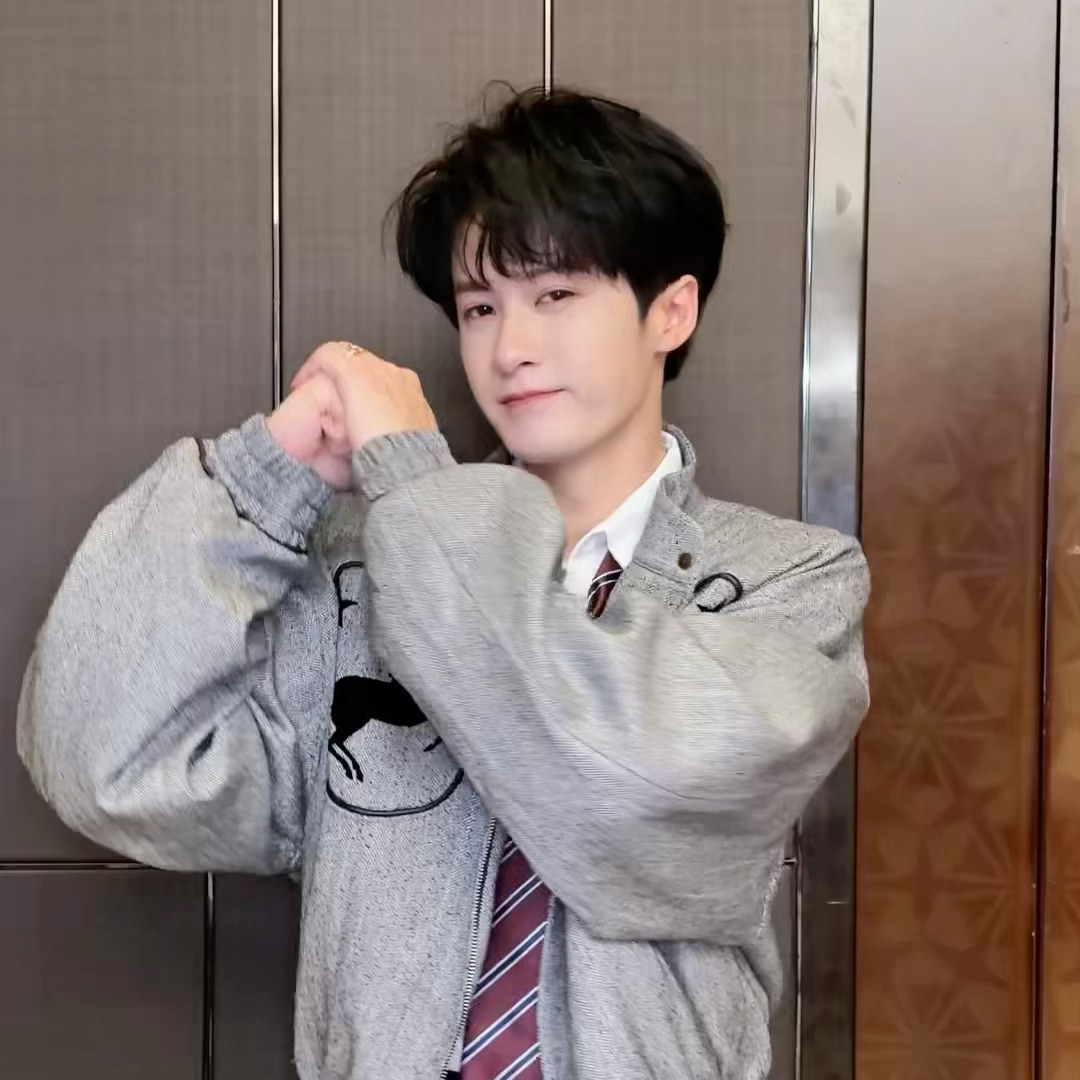 萌晕了😣😣😣 