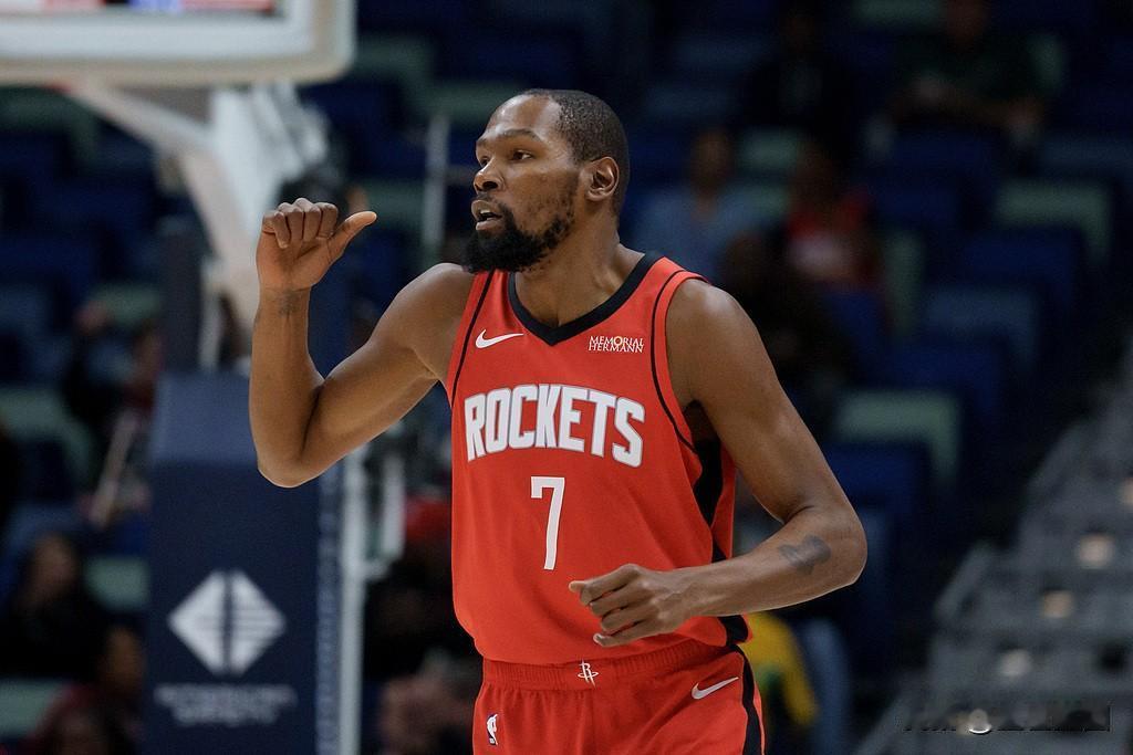 火箭竟然没打过鹈鹕，一度领先25分被拖进加时，结果128:133输了[捂脸]
阿