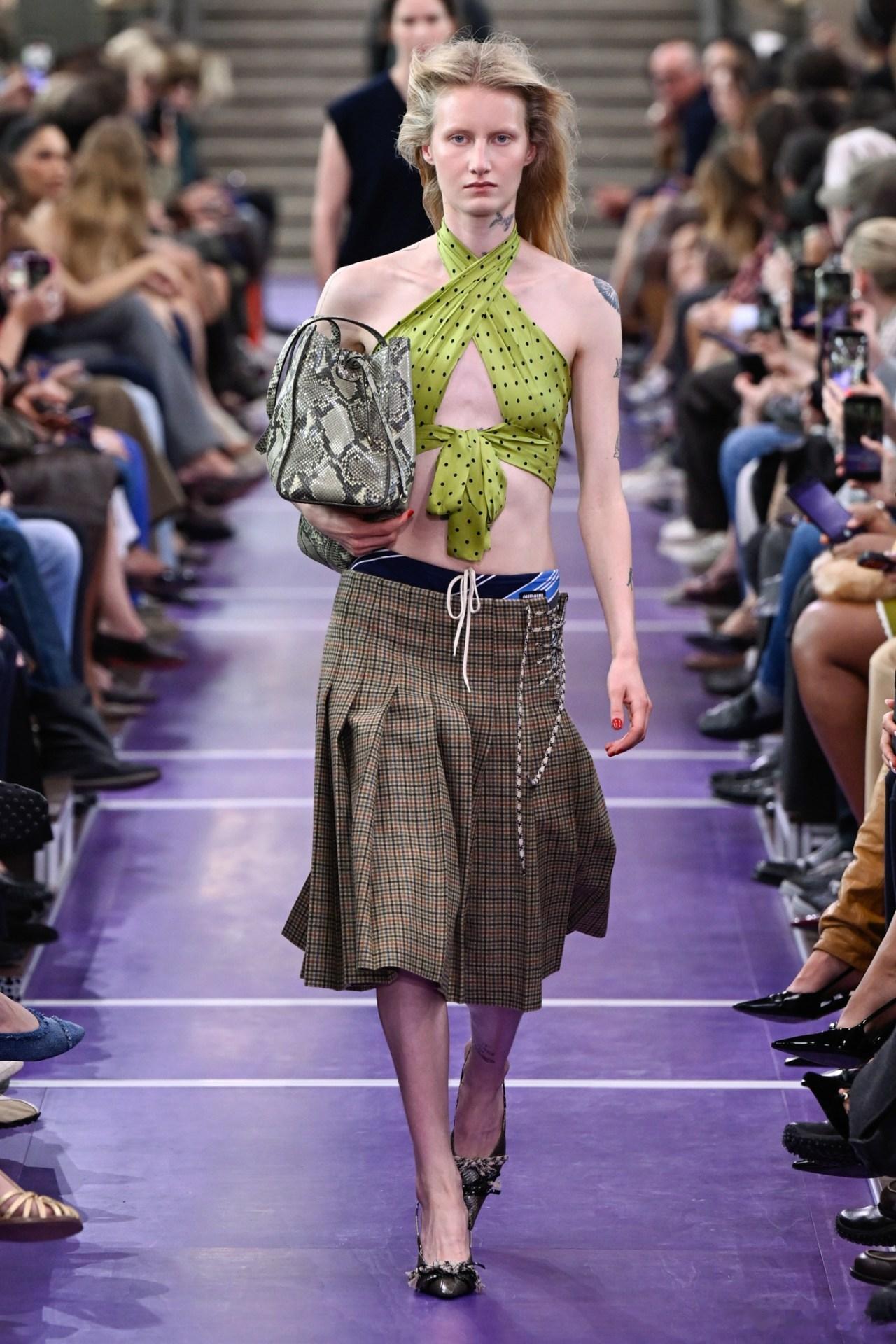 巴黎时装周runway2027春夏时装周 Miu Miu Spring 2027