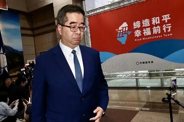 萧旭岑一句大实话戳破了所有人的幻想：不管谁执政，台湾都不会放弃军备
 
7月3日