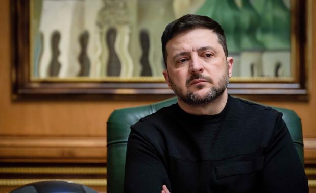 谈判结束，泽连斯基放心了。

俄乌这仗打了快四年，两边都没占到太多便宜，老百姓更