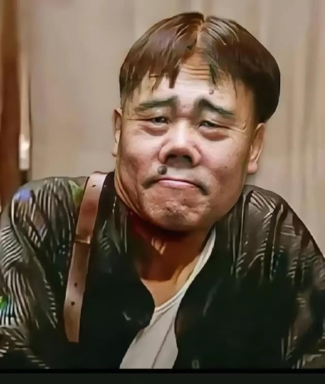 杜专家前两天，给俄罗斯5.9阅兵，贴上“小而精”的标签，难道人家俄罗斯领导不滿意
