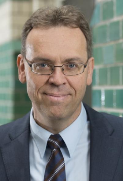 德国专家说出了如今美国的现实：美国现在之所以处处避开中国，那就是可能美国已经意识