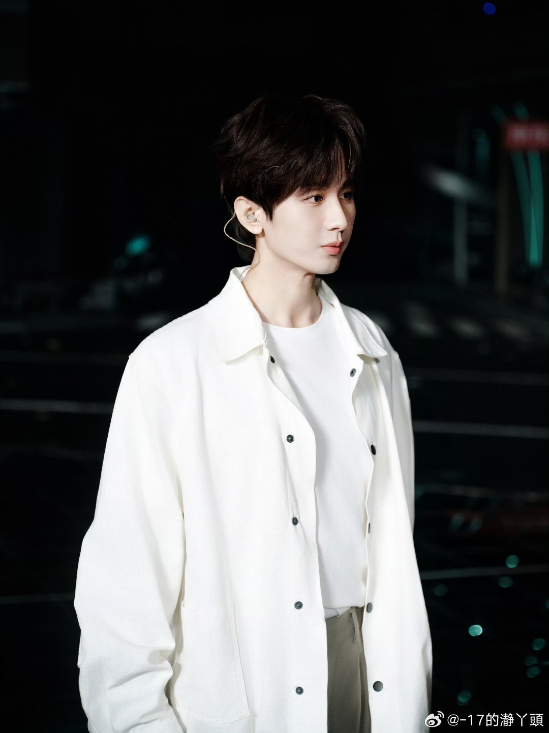 成毅，我喜欢你如剑的眉，含情的眼，粉粉的唇，杠杠的演技，吃透角色，信手拈来，如约