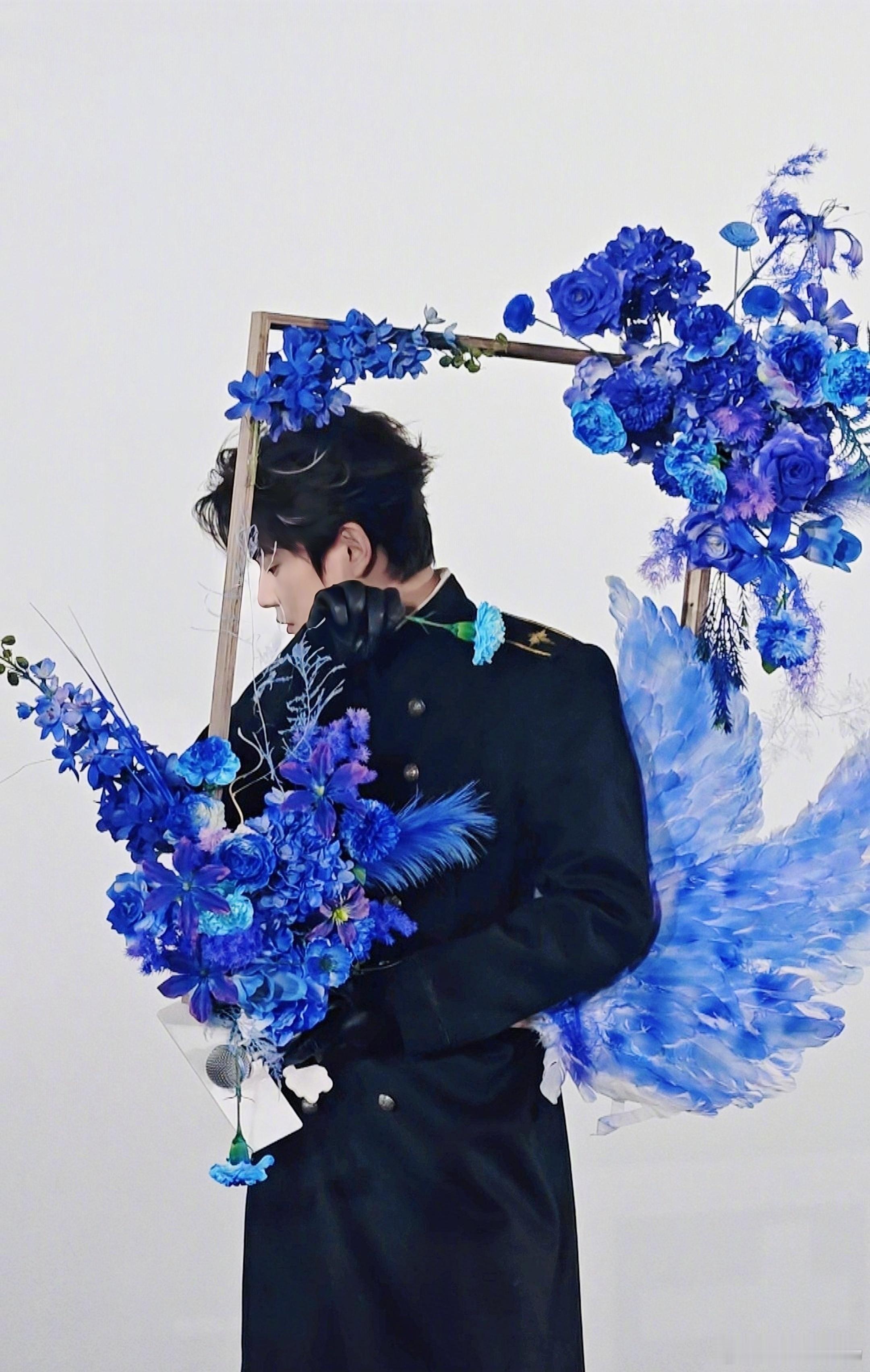 这个海虾长得太爽了丁禹兮穿了张海虾戏服南部档案