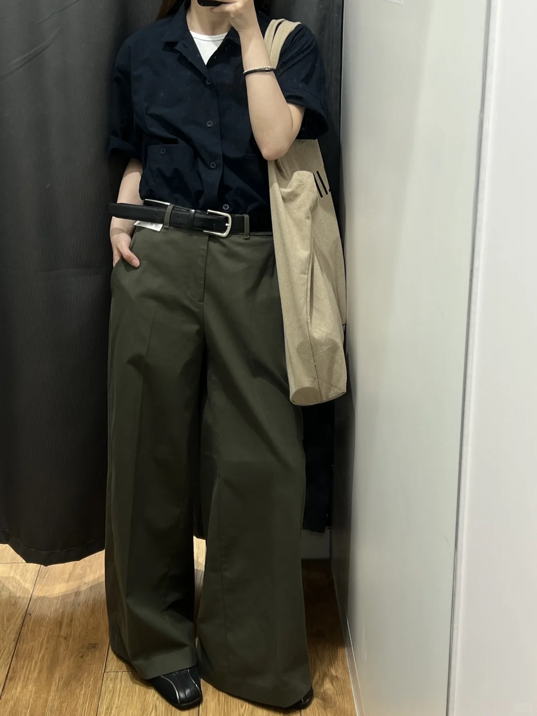 优衣库你lemaire啊~这条神裤版型绝了！