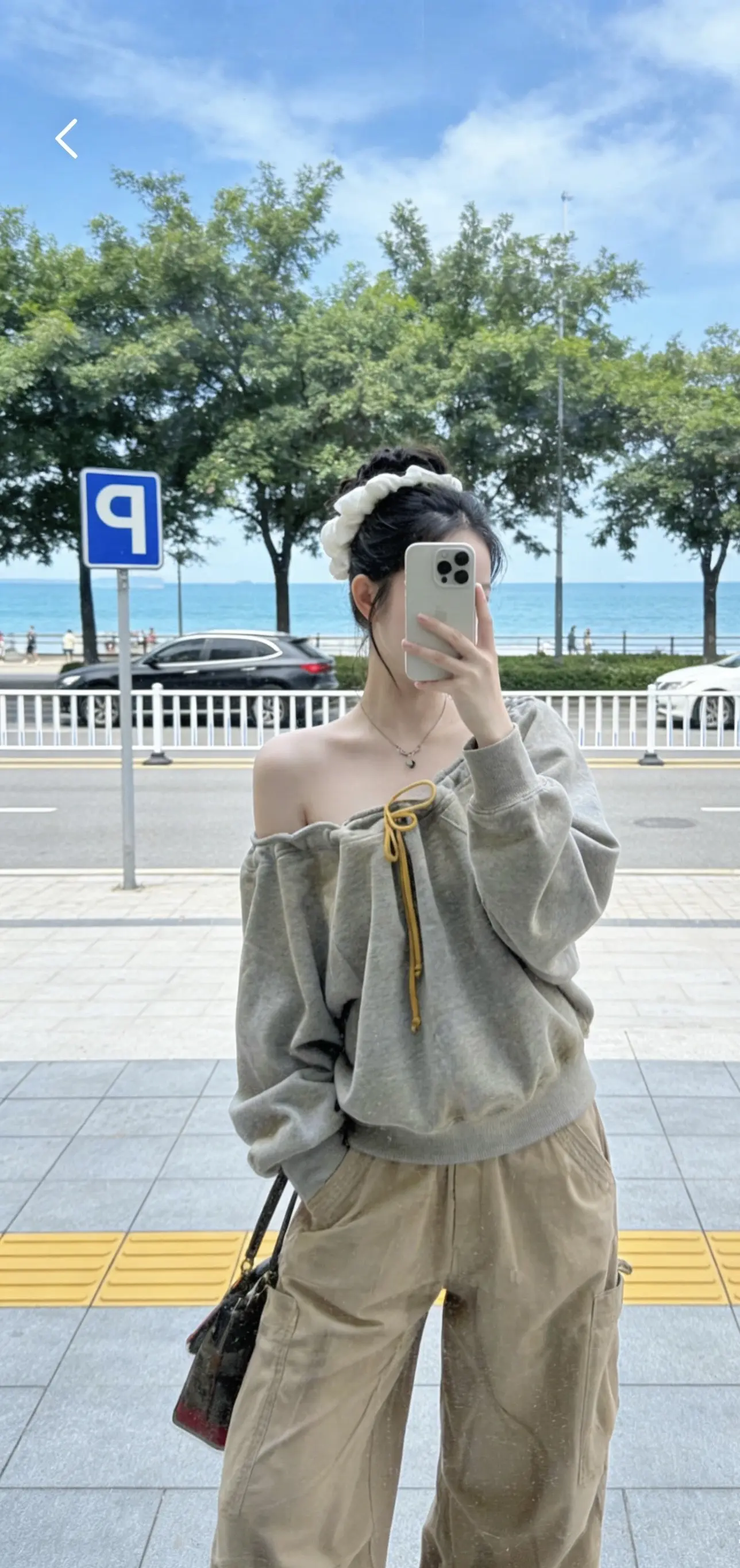 忘记年龄，讨好自己，用自己喜欢的方式生活。简单点，糊涂点，开心点……一...