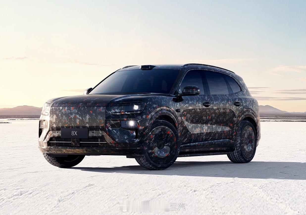 8X 有进步轮子和车身比例很恰当就可惜最后那扇窗下沿是上翘的，整平多好 好家伙，