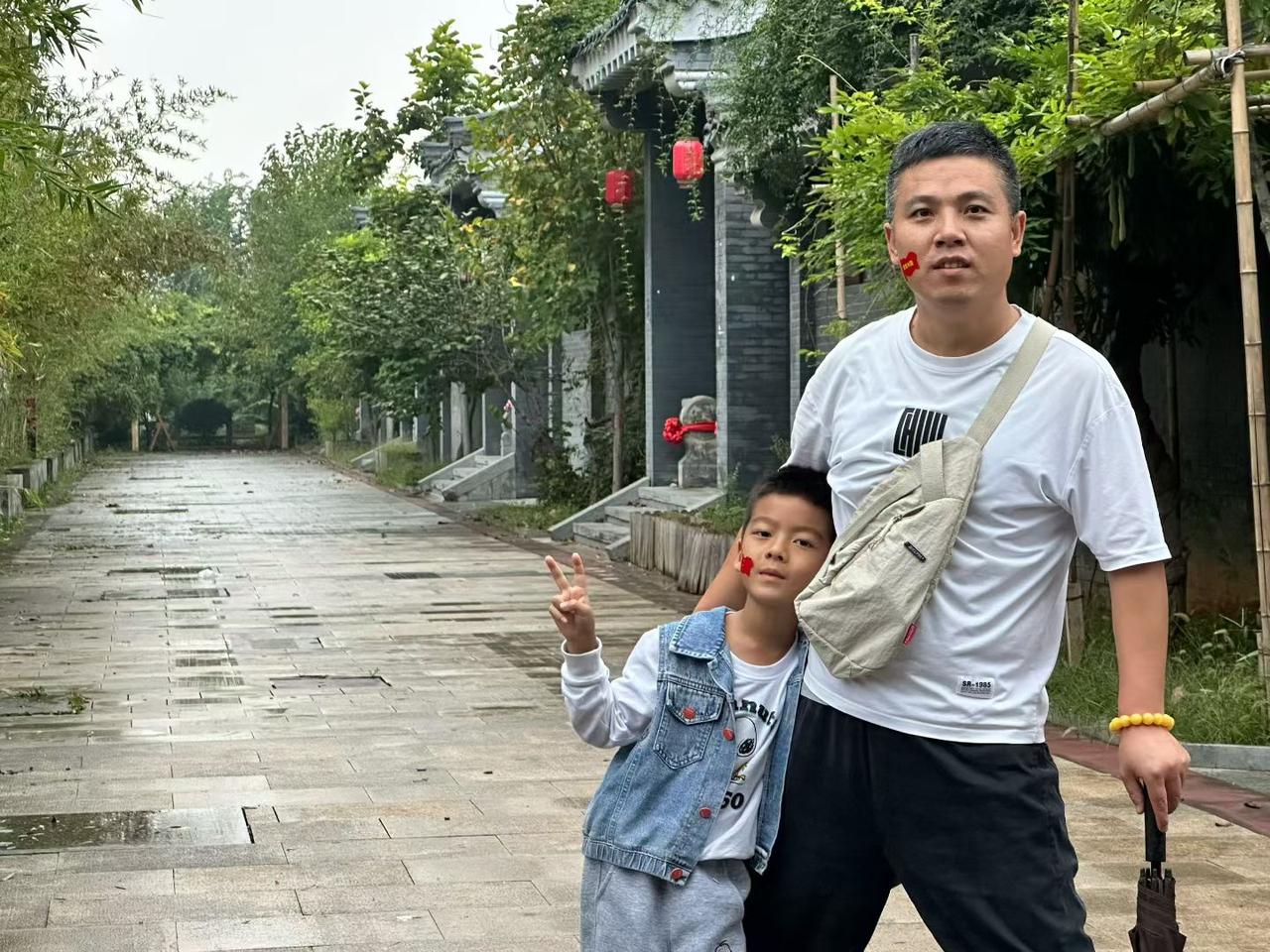 若无闲事挂心头，便是人间好时节。
工作也放一放，停下几天，是为了更好的开始。