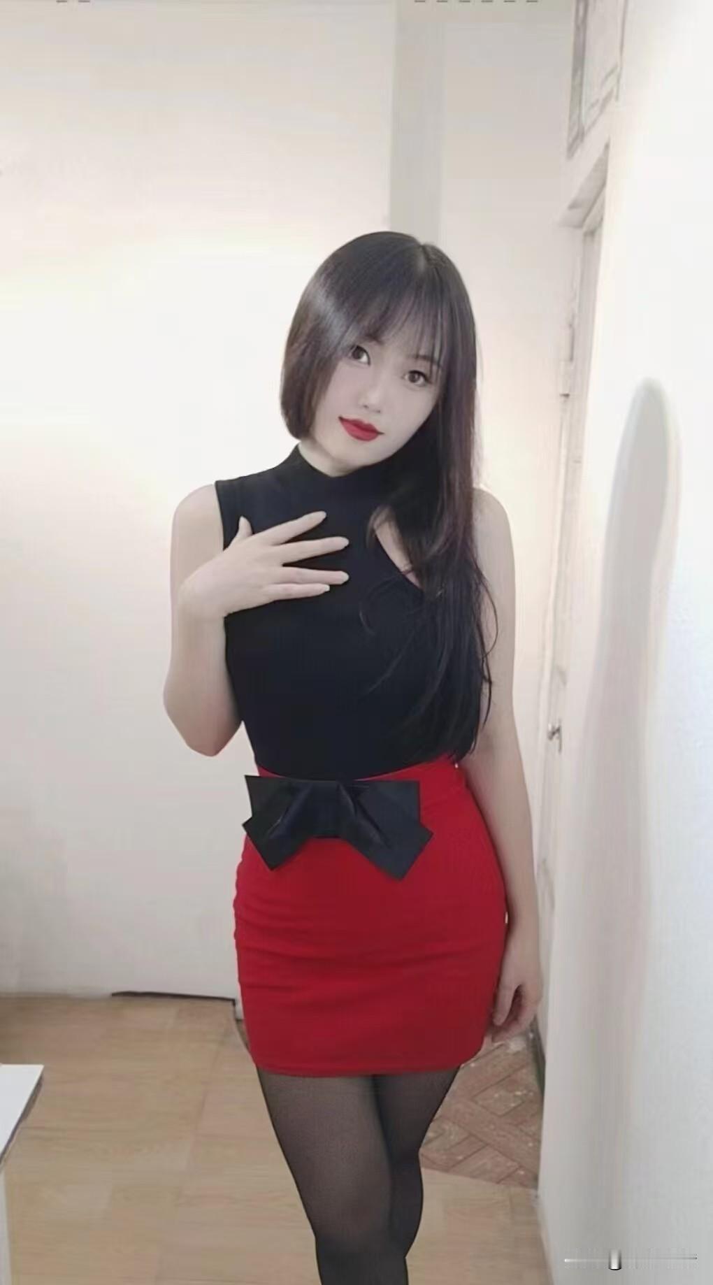 2025.11.25福彩3D
组六:186 245 368 472 506
  