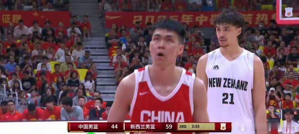 12中1！中国男篮惜败新西兰揪出最糟糕球员，廖三宁为他牺牲最大北京时间8月17日