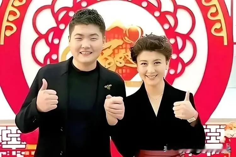 这下热闹了
彻底凉凉
闫学晶直播说儿子报了中戏“新疆班”（涉嫌违规），现在有人正