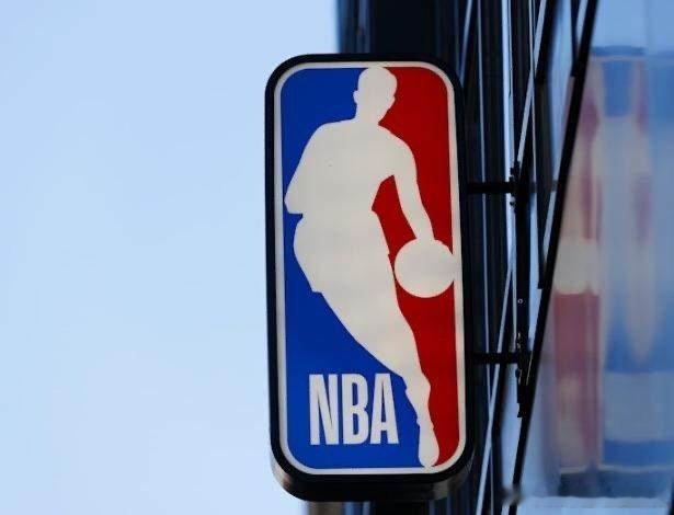 【格局剧变？ NBA多队推动东西部16队合并进行季后赛 】过去几个赛季，NBA的