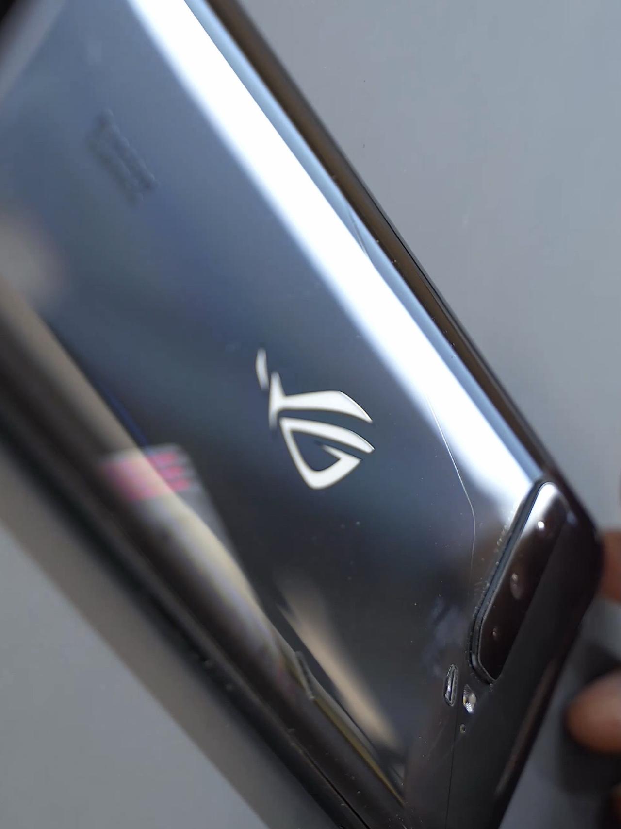 ROG3不开机维修