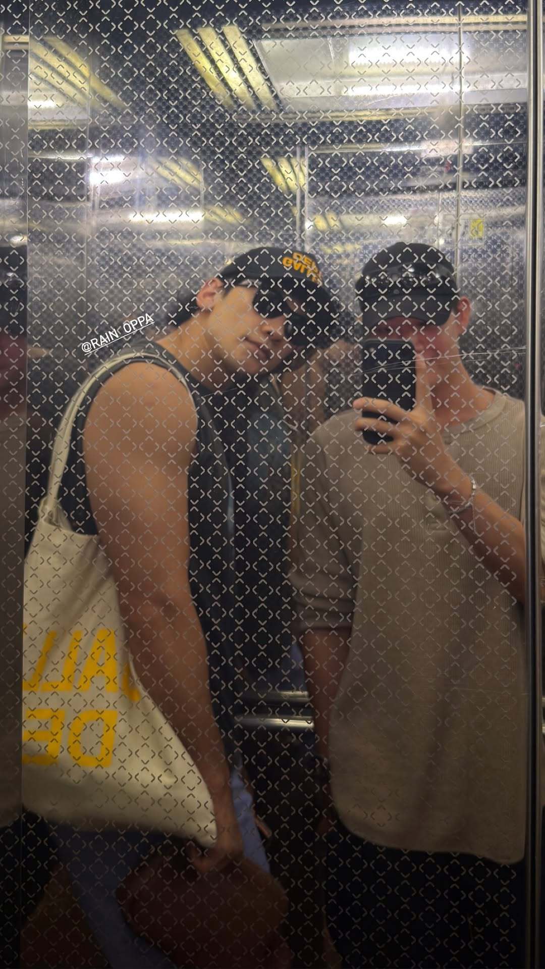 Rain郑智薰 rain_oppa ins快拍更新 