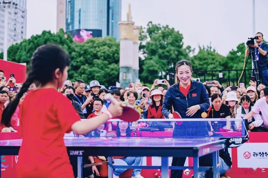 【ITTF】共庆世界乒乓球日，国球百园齐挥拍4月20日，国际乒联成立100周年“