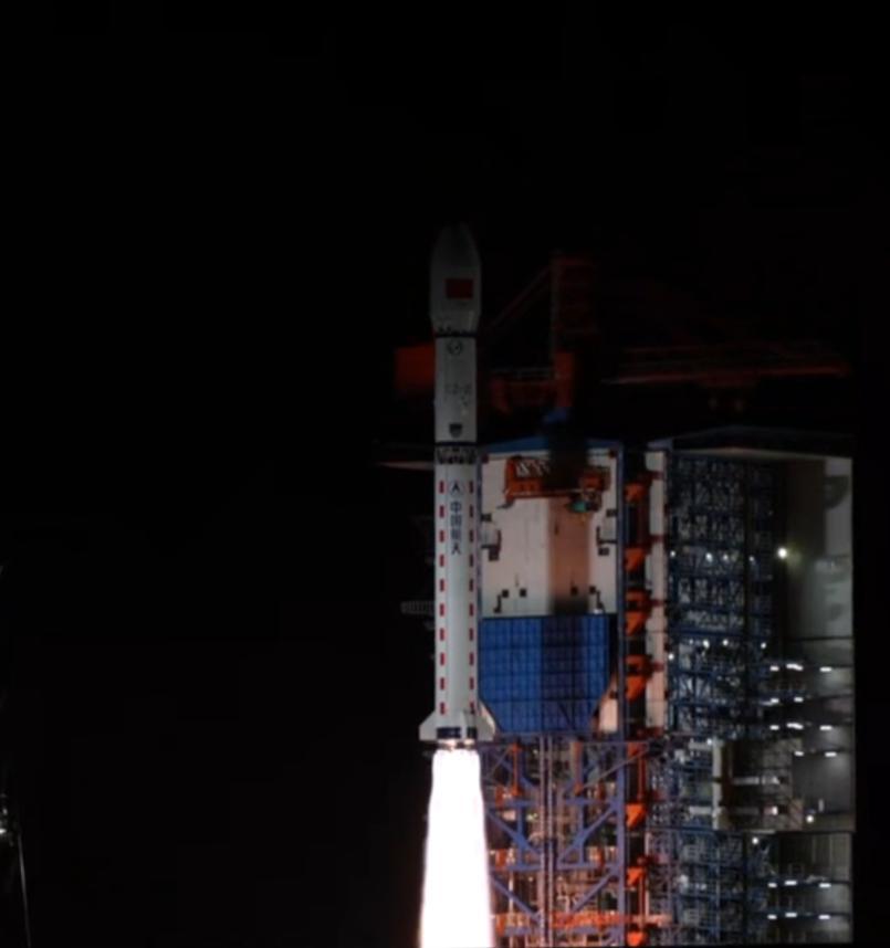 凌晨一声巨响：中国又干了件大事，你的手机以后能直连卫星上网
5月31日凌晨2点0