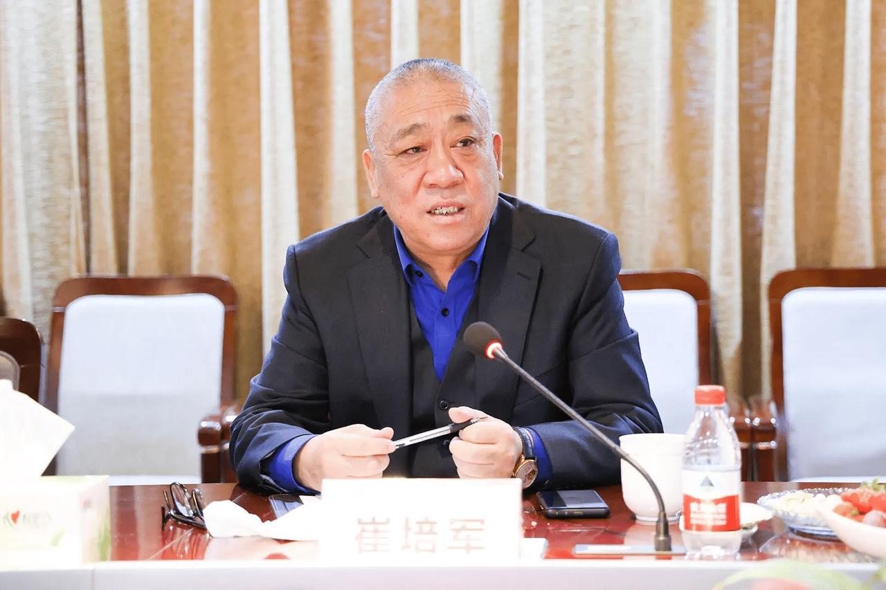 实在老板崔培军：先把员工顾好，再谈对外公益，这才是真厚道

最近，一段企业家崔培