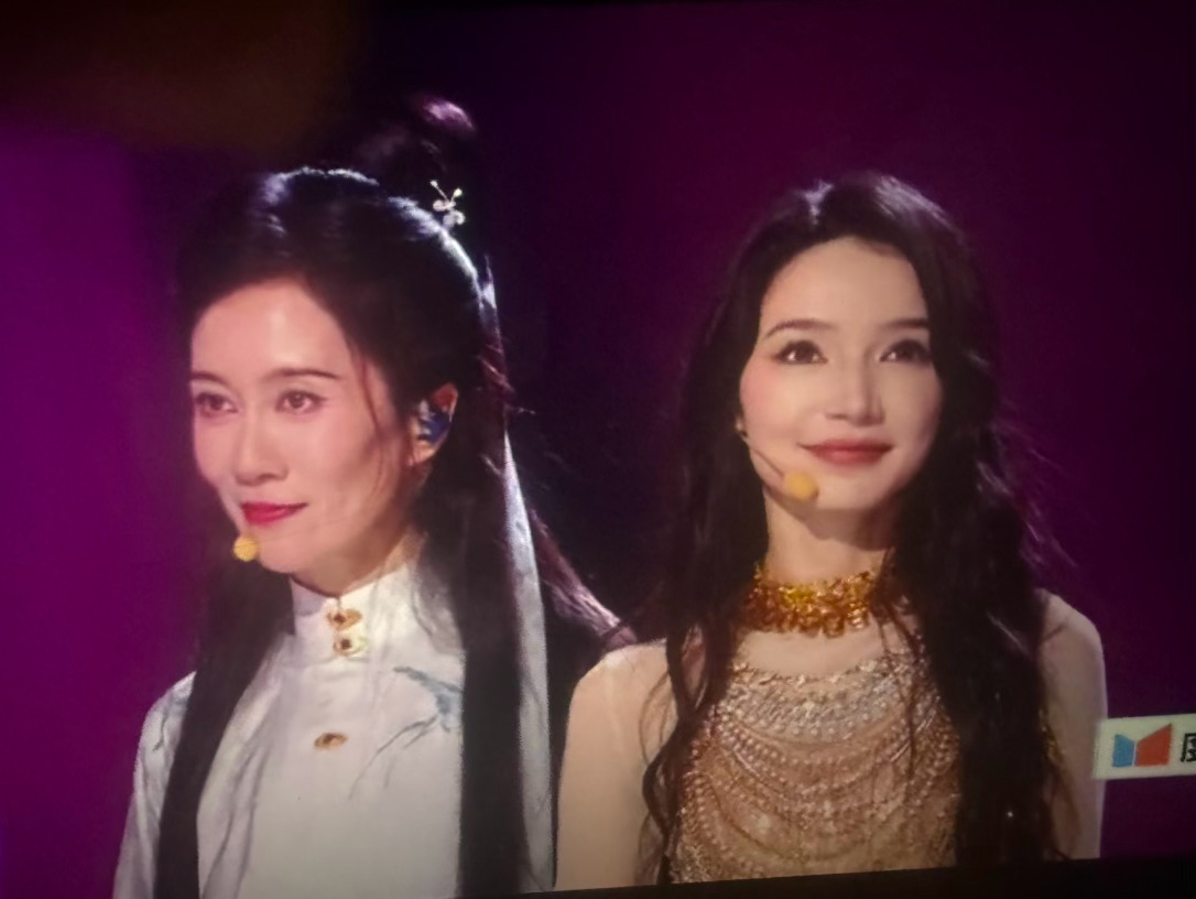 代斯324票乘风初舞台直播不至于吧？？？ 