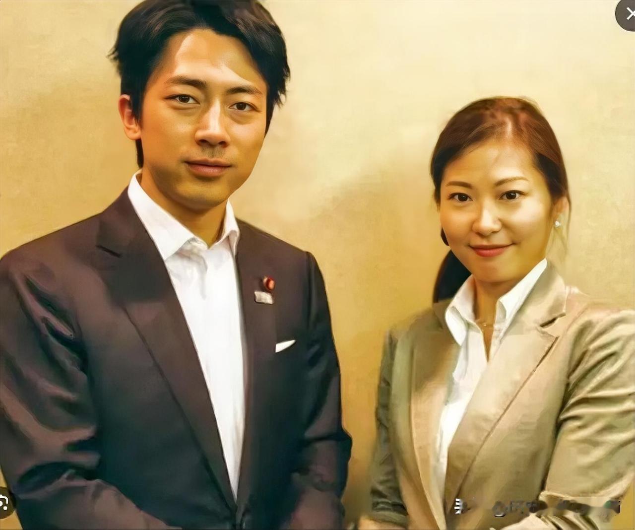 随着小泉进次郎又下次宣布参加日本自民党总裁选，小泉进次郎的好友，与自己父亲小泉纯
