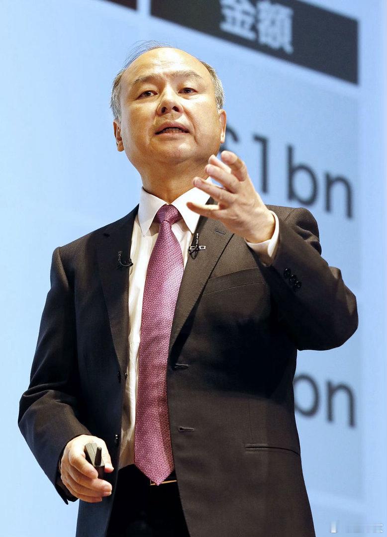 孙正义再登亚洲首富 时隔十余年，软银创始人孙正义身家破千亿美元，重登亚洲首富宝座