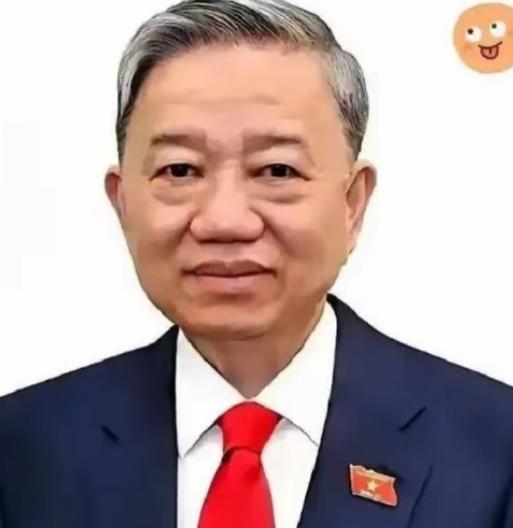 越南终于摊牌了，最近越南相关部门负责人，直接下了死命令：哪怕砸锅卖铁，那条把国家