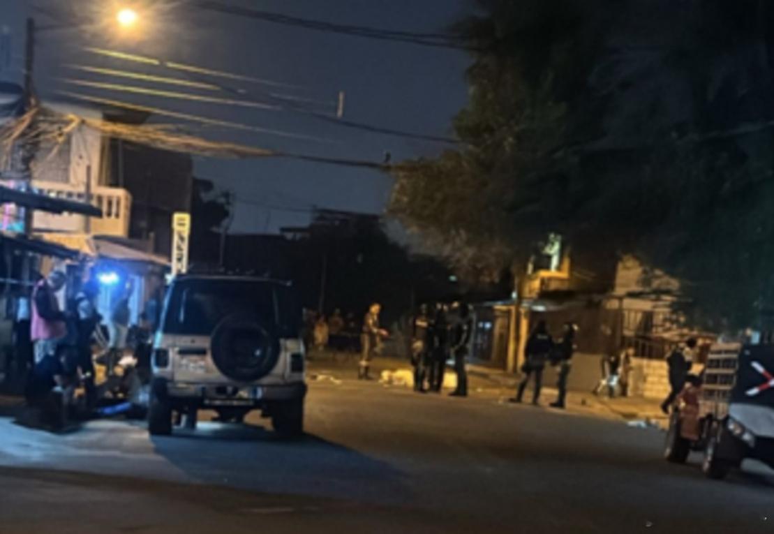 【厄瓜多尔爆发枪战！警察的防弹衣越来越厚，百姓的信任却越来越薄】厄瓜多尔的夜，总