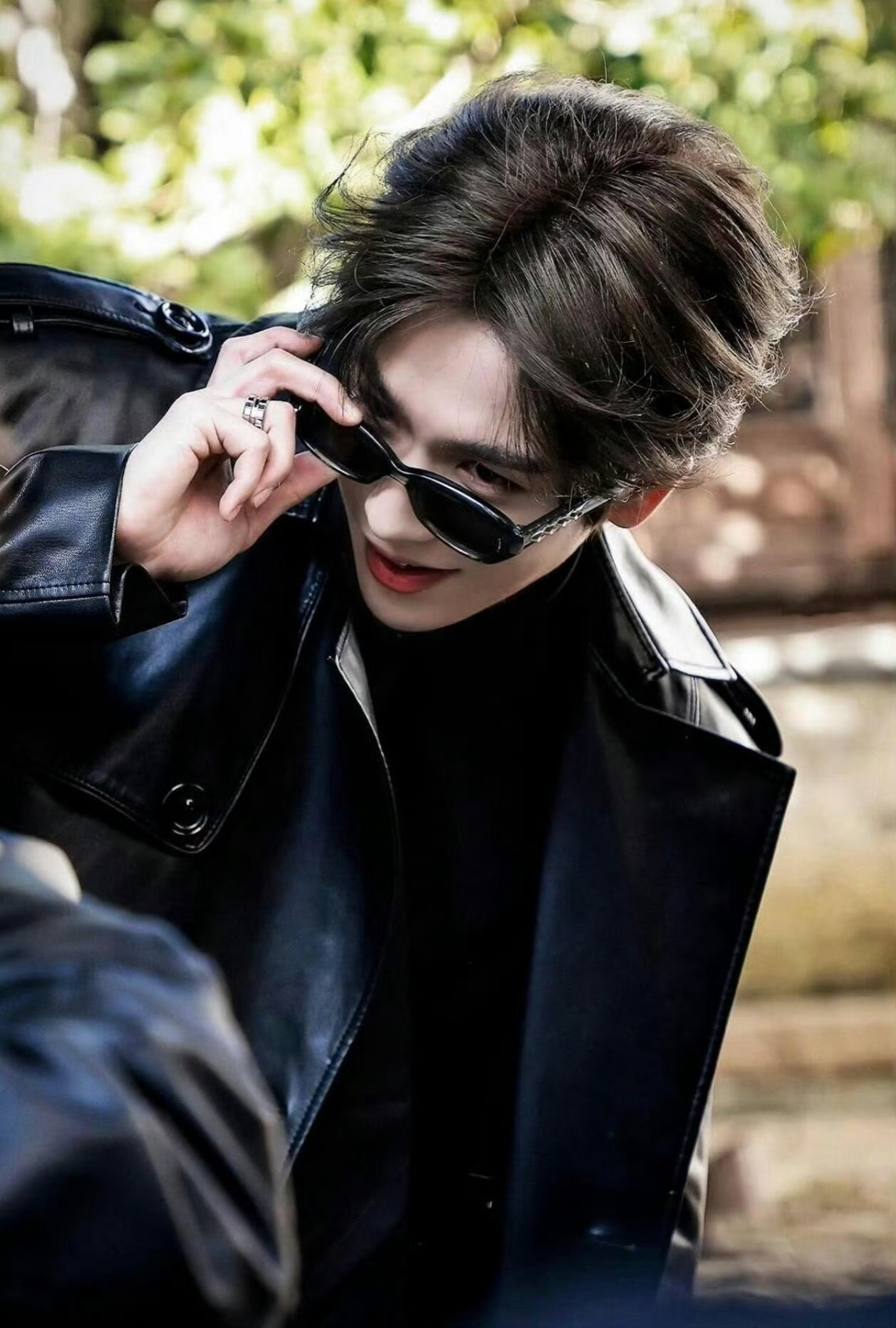 宋威龙和张凌赫最大的差别找到了这俩人真的绝了 一个靠谱一个可爱真的很难抉择 