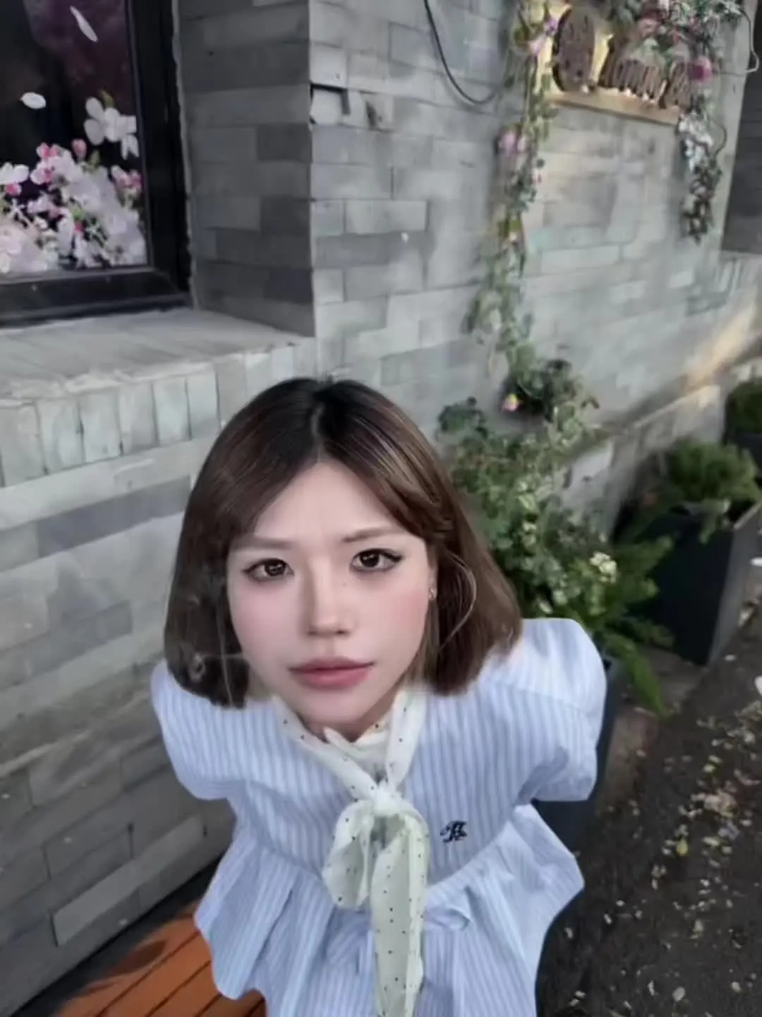 我爱你 像脉搏 像隐晦 像呼吸