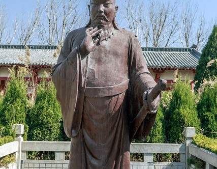 治世之能臣，乱世之奸雄！真实的曹操，远不止戏曲里的白脸奸臣