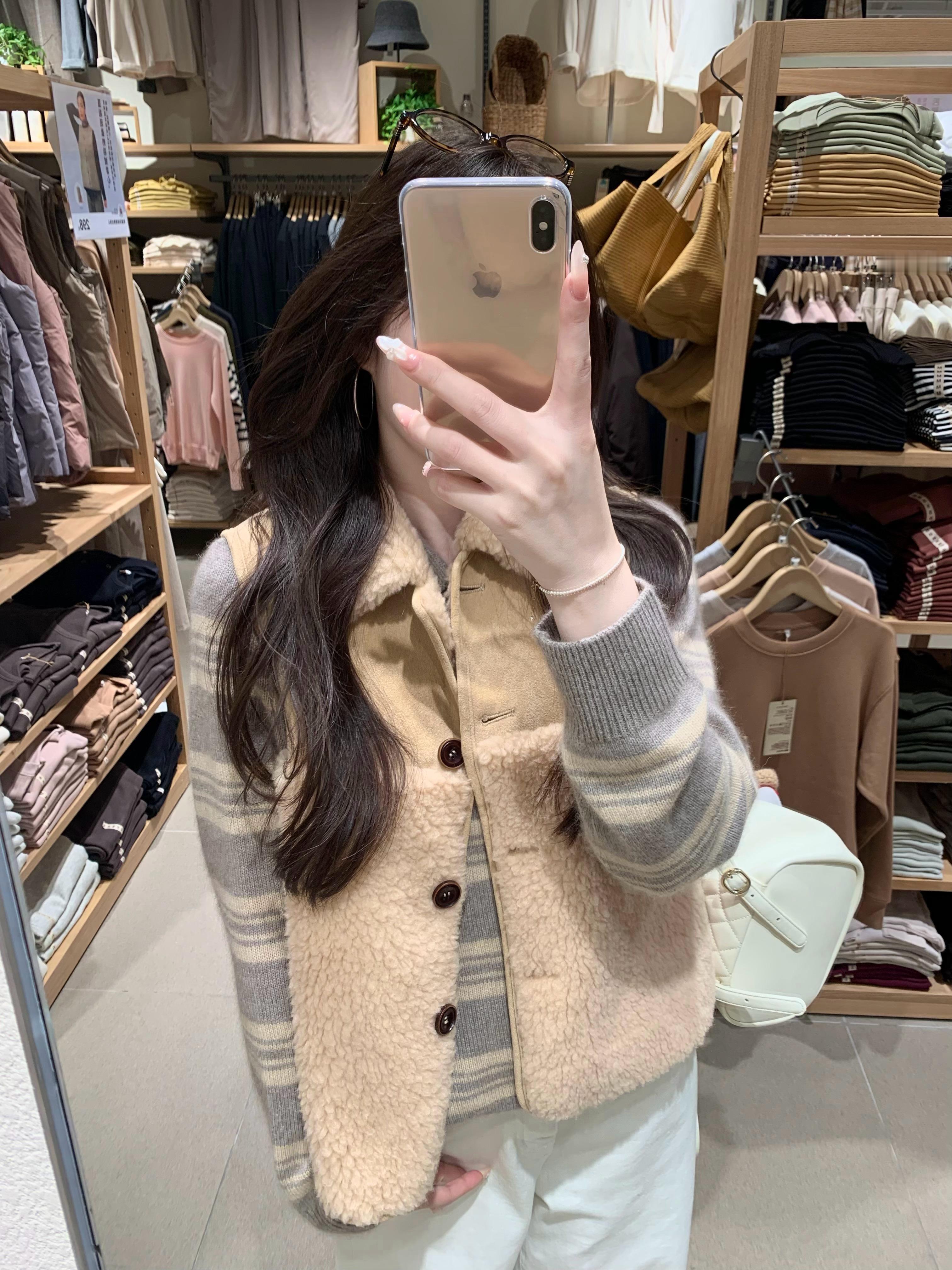 配马甲也好看✌️ ✌️ ​​​