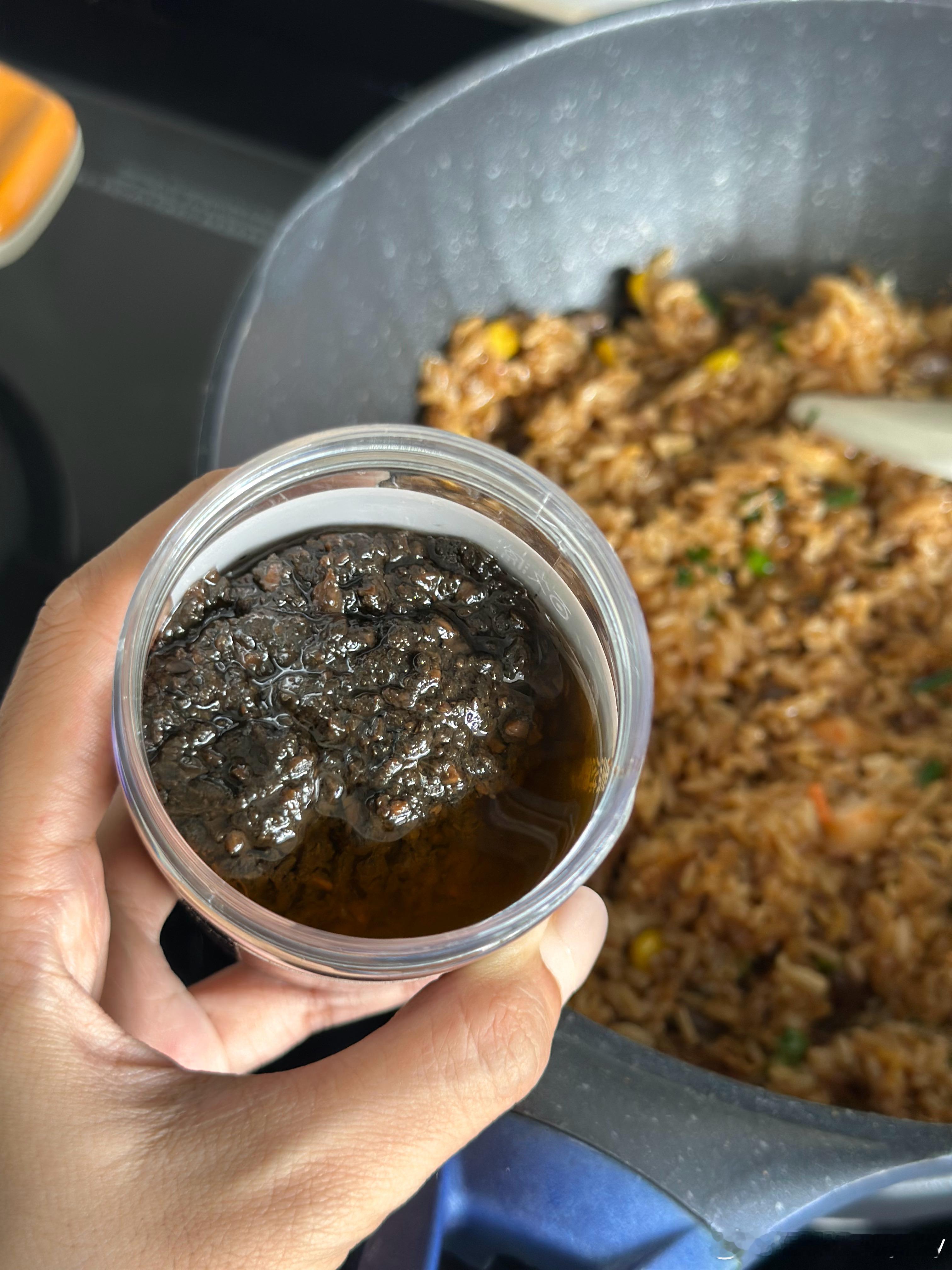 我的美食日记我的宝藏食谱 🍄我这碗黑松露蛋炒饭减脂可以进星级餐厅！爱上黑松露酱
