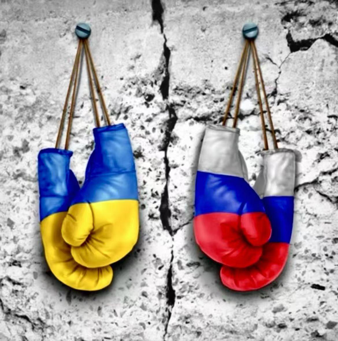 🇷🇺🔥🇺🇦
俄军炸不倒乌克兰，
不是俄军手太软，
而是俄军导弹量太少