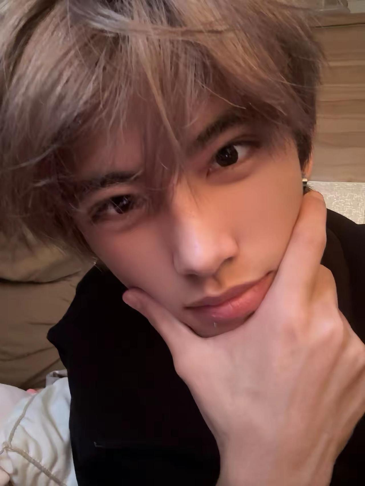 要我访客点赞评论不