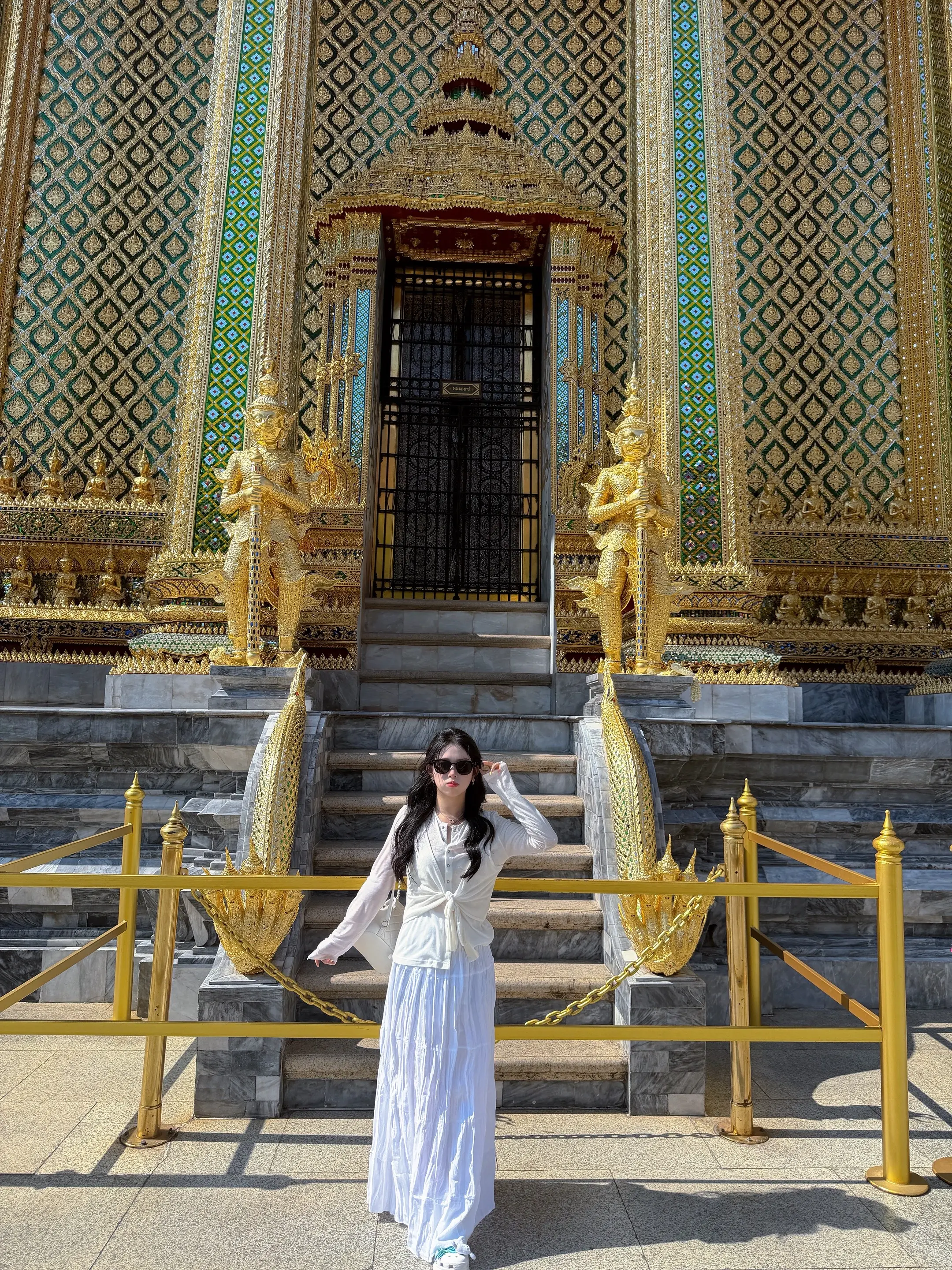 满城尽带黄金甲