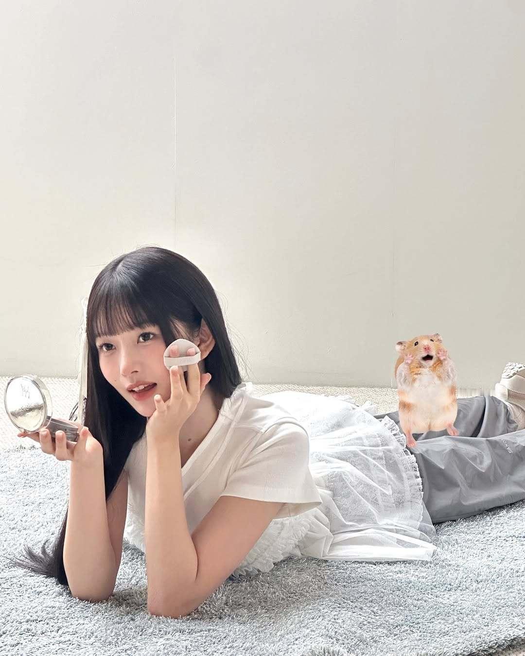 kpop自拍分享直井怜 宫脇咲良 张元英 