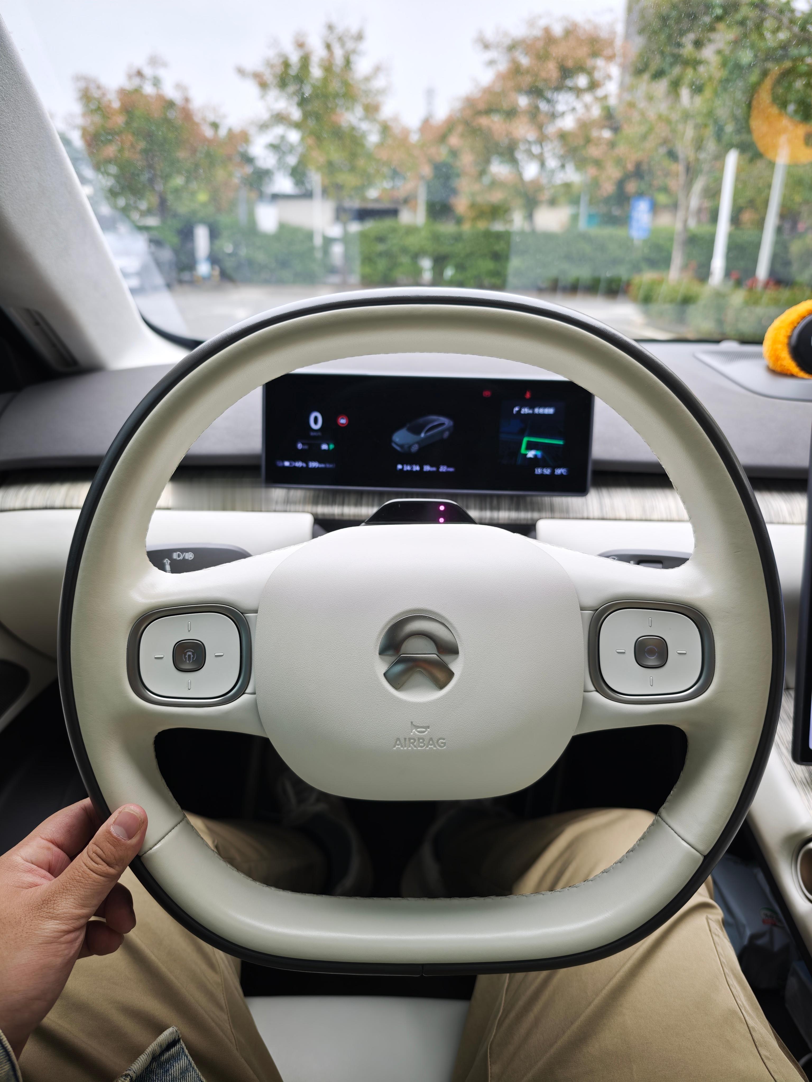 bro我闪现武汉吃面  ​​​