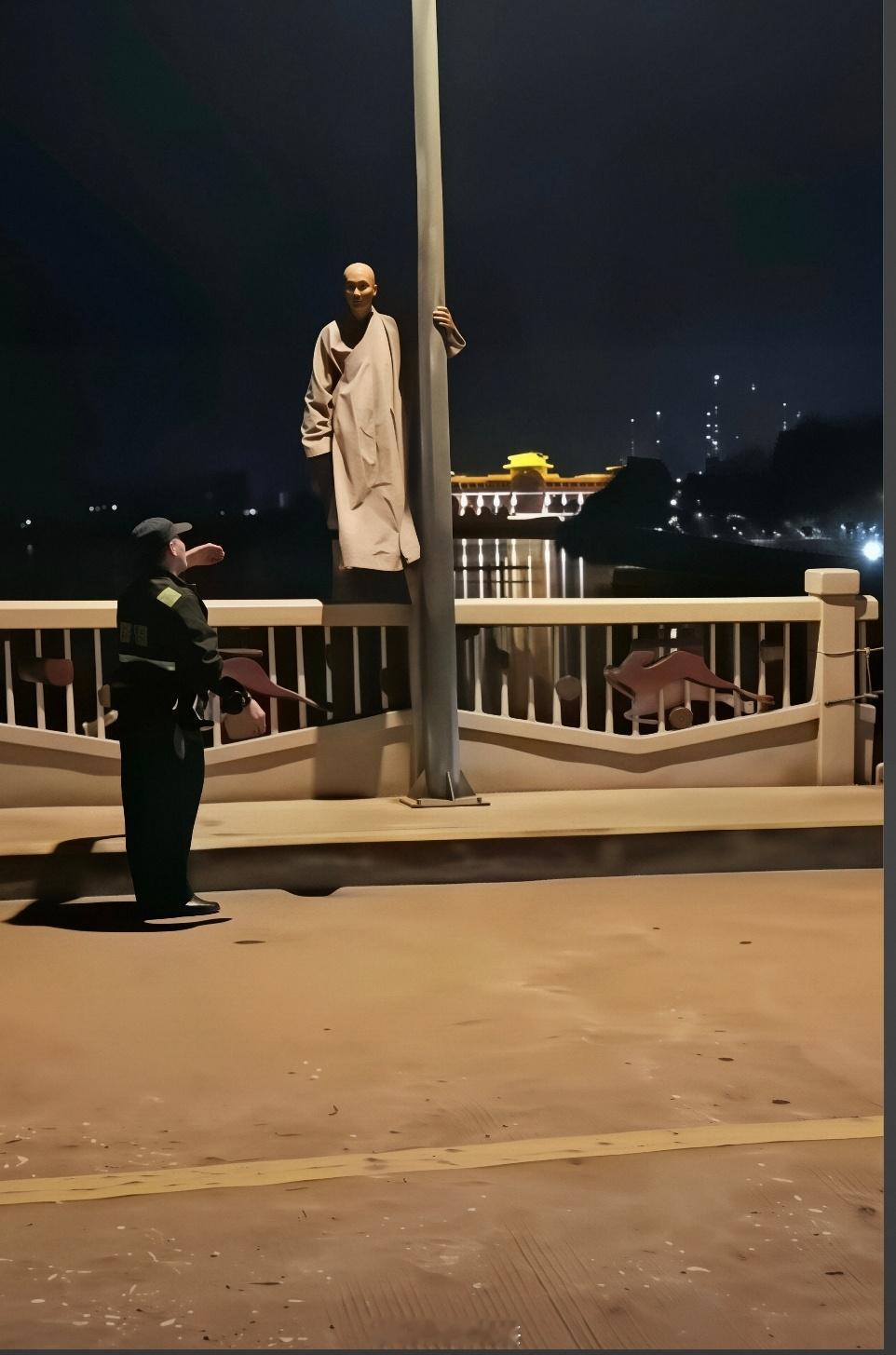 大师，也被红尘所困扰。。。 