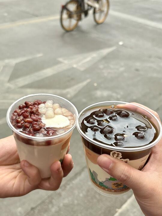 今年吃到蕞好吃的双皮奶！是在奶茶店吃的🤤