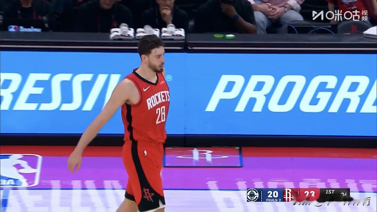小卡27分2篮板4抢断第四节独得19分，快船队105-102力克火箭队，杜兰特1
