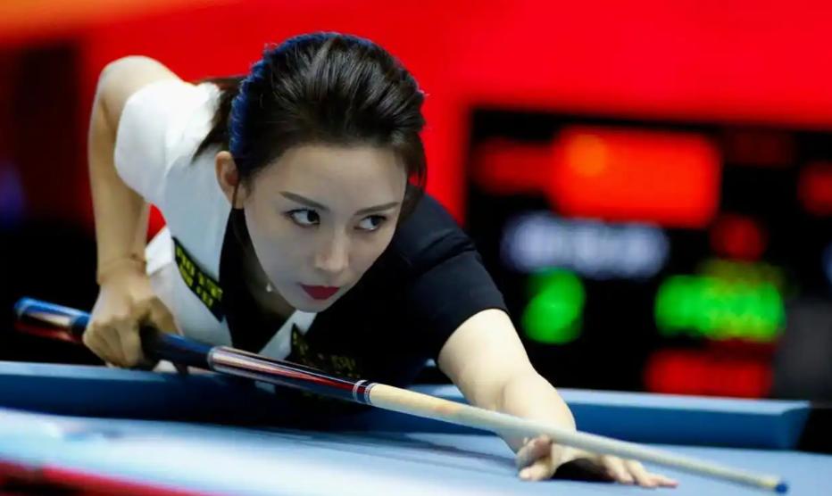 她是“九球天后”潘晓婷，44岁身价8亿却无人敢娶，曾公开了四条择偶标准，应征者却