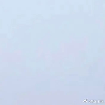 【娱乐八卦💃🏻💃🏻💃🏻】01、关晓彤关晓彤家里人不想让她和圈内人再恋