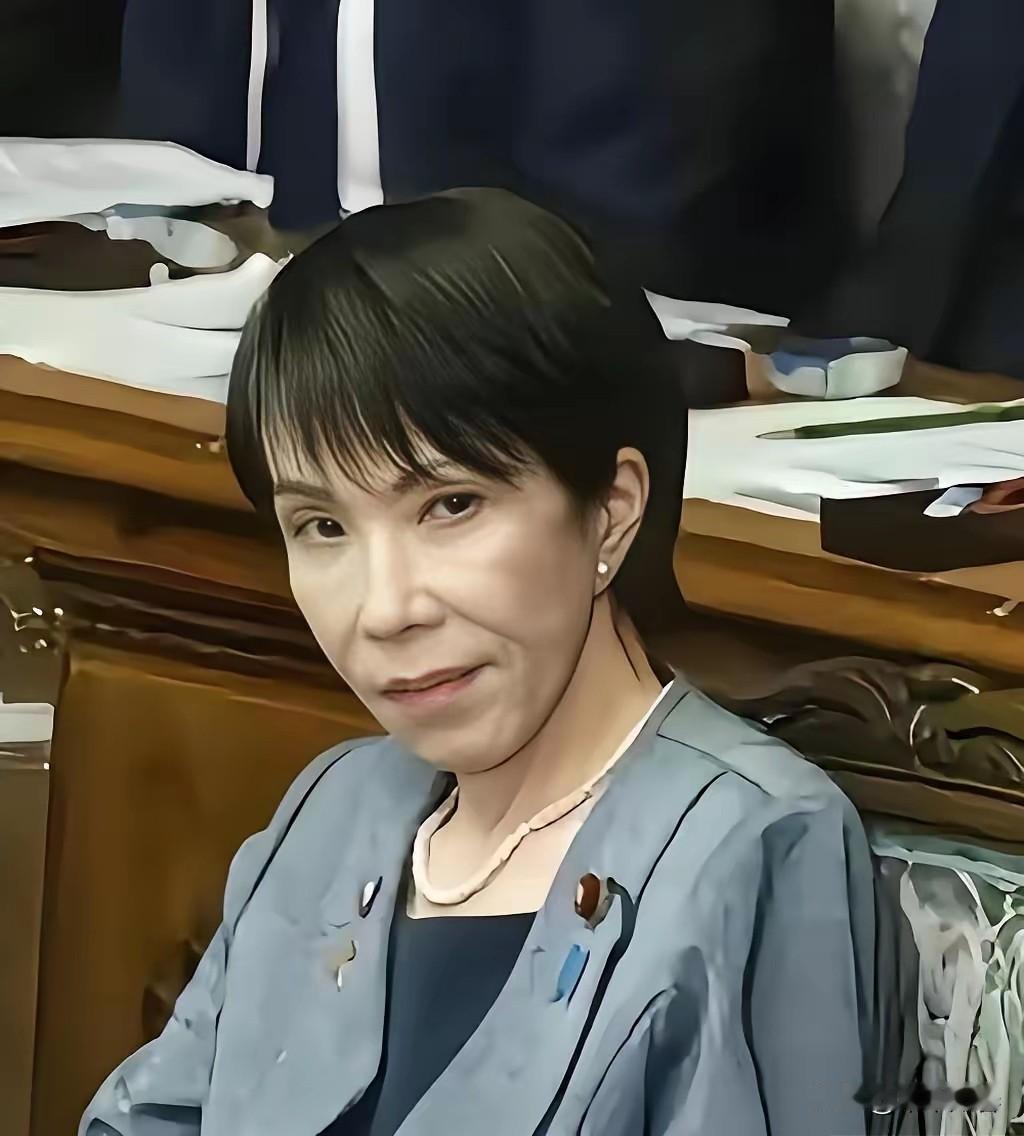 日本外交传来新消息！
4月30日，高市早苗的专机已经进入起飞准备阶段。
就在她动