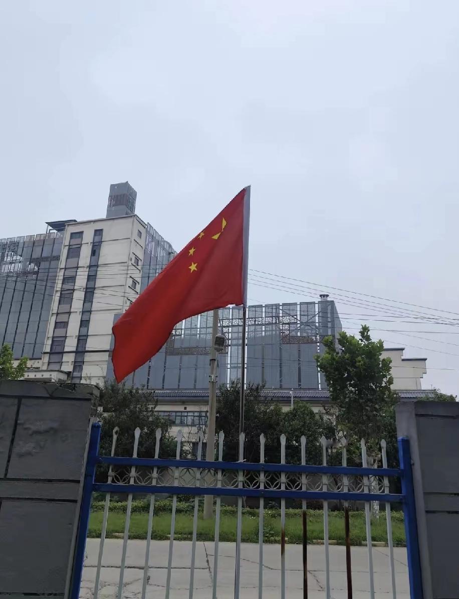 西方列强己经磨刀霍霍，撸起袖子开始抢劫中国了，他们羡慕中国的科技。荷兰抢劫安世半