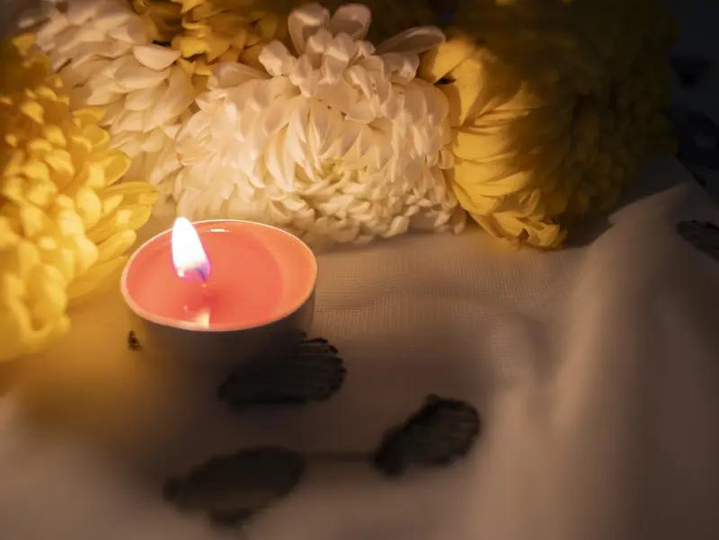 人去世了，钱取不出来怎么办
 
亲人离世本来悲痛万分，没想到银行卡里的存款怎么都