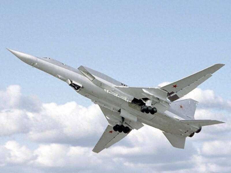 意外巧合？俄美战略轰炸机接连坠毁。
周一（6月15日），俄罗斯国防部表示，一架T