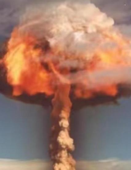 日本右翼对中国发出警告！一旦中国动用“核武器”对日本本土实施打击，那么等着中国的