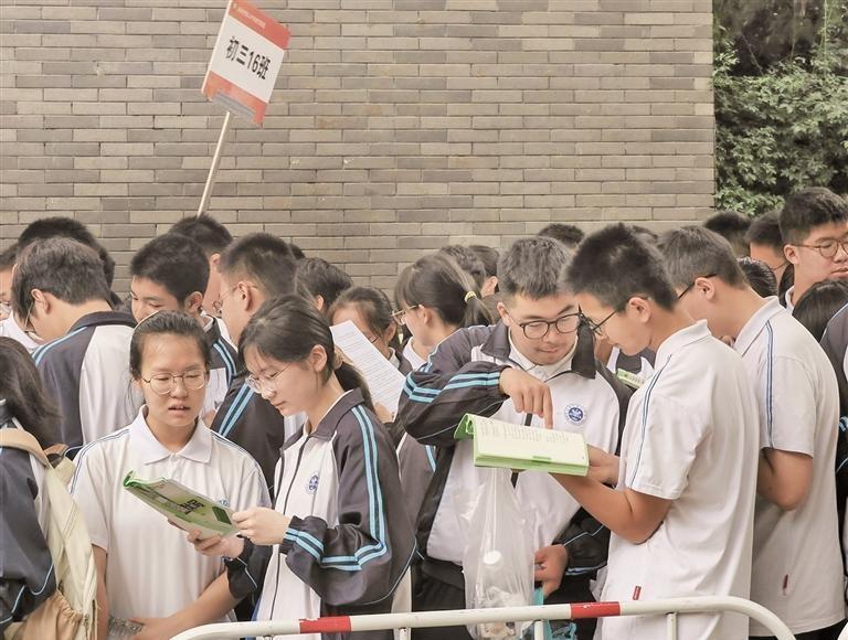 【西安今年128105名九年级考生参加中考】2026年陕西省初中学业水平考试6月